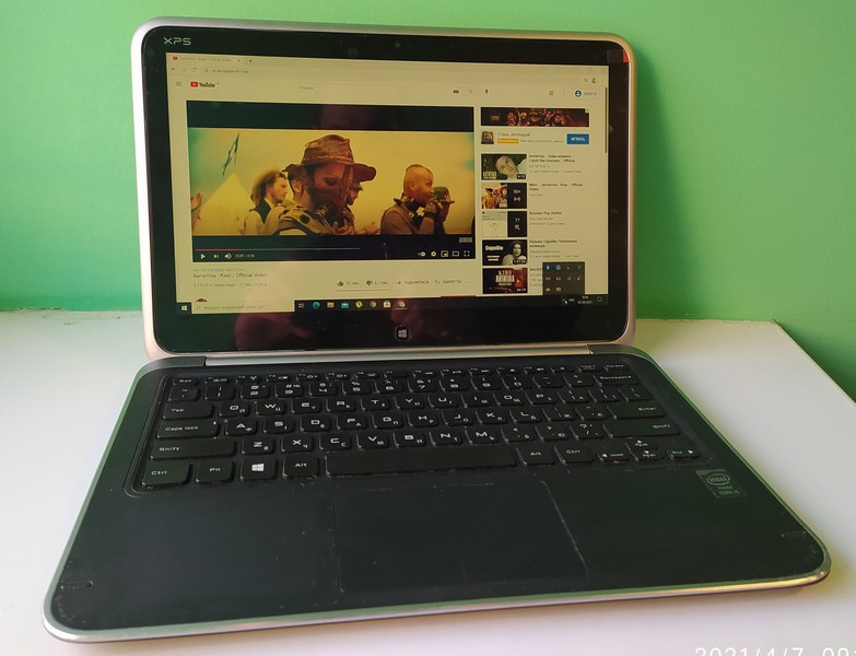 Dell XPS 12 9Q33 ультрабук-трансформер Dell XPS 12 9Q33