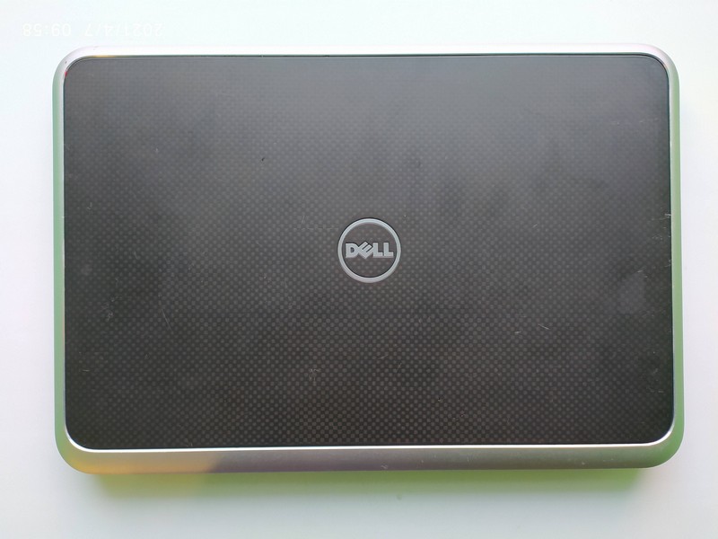Dell XPS 12 9Q33 ультрабук-трансформер Dell XPS 12 9Q33
