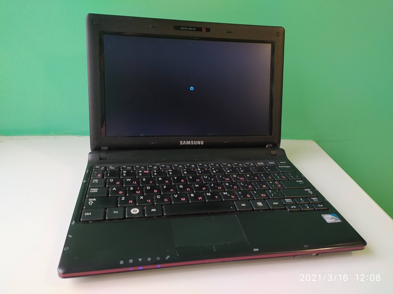 Ноутбук Samsung N143 не завантажується операційна система Windows