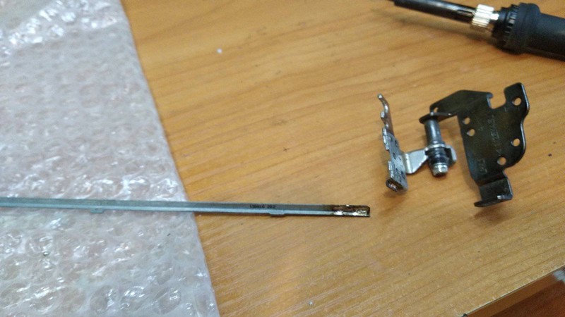 сломаная пелтя Ноутбука Aсer V5WE2