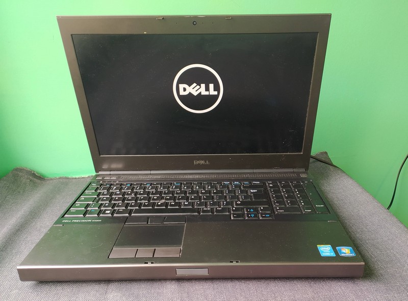 Ноутук Dell Precision M4800 включения Ноутук Dell Precision M4800 включення