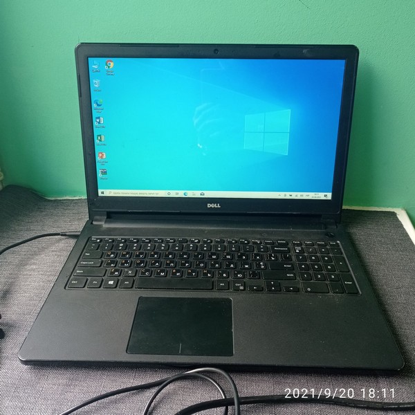 Ноутбук Dell Inspiron 3593 (TTYFJA00) рабочий стол Ноутбук Dell Inspiron 3593 (TTYFJA00) робочий стів