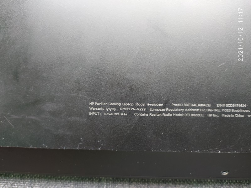 Ноутбук HP 15-ec0003ur