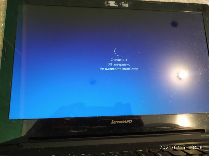 Lenovo G50-30 очистка і не загружаєтся Lenovo G50-30 очищення