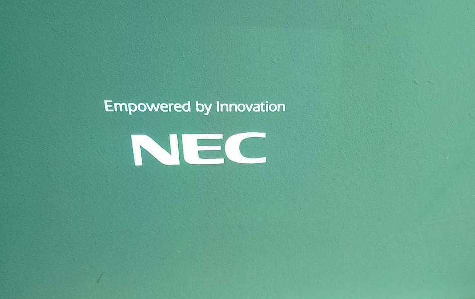 зображення проектора nec після заміни матриці і чистки